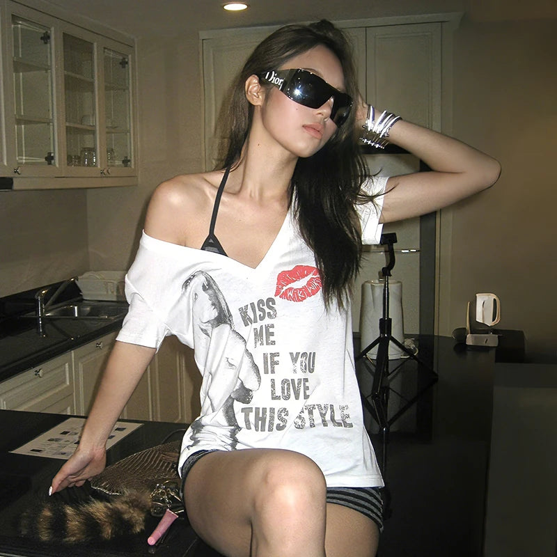 Cathy Dollette Trashy Letter Print Grunge s Short Sleeve V-neck TopVintage 2000s Style Tee Shirt American Retro