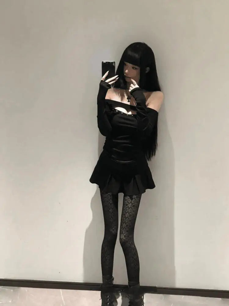 Cathy Dollette Rivet Hollow Out 's  Long Sleeve Black 2000s Clothes  Slim Autumn TopOff Shoulder Tees Female Clothing