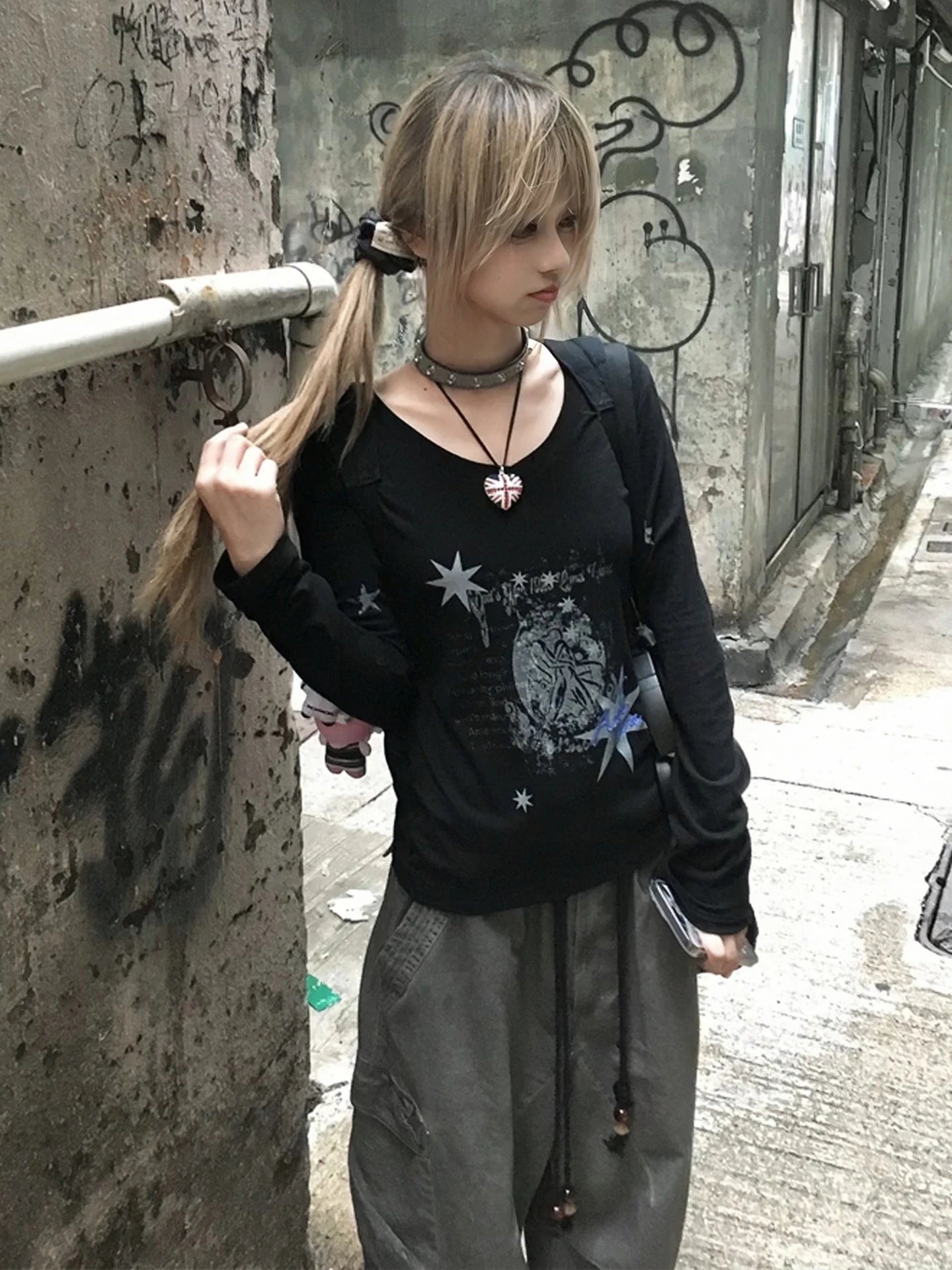 Cathy Dollette Gothic Graphic Top Long Sleeve Black Print   Japanese 2000s  Grunge Top