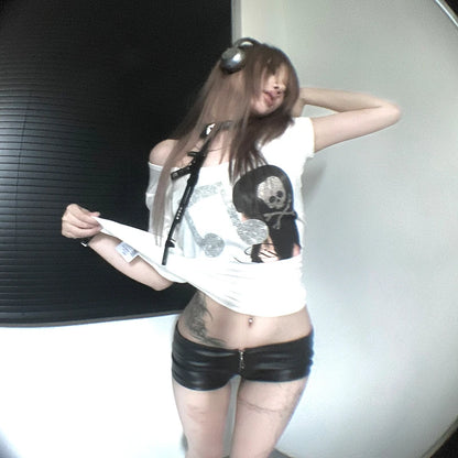 Cathy Dollette Skull Musical  Short Sleeve Tee