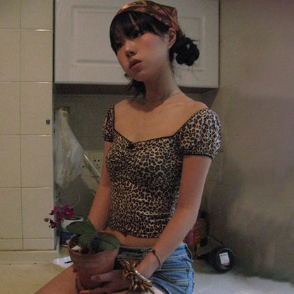 Cathy Dollette Japanese  Leopard Print TopVintage Harajuku Short Sleeve Crop Top Trashy 2000s V-neck Lace  Coquette Korean