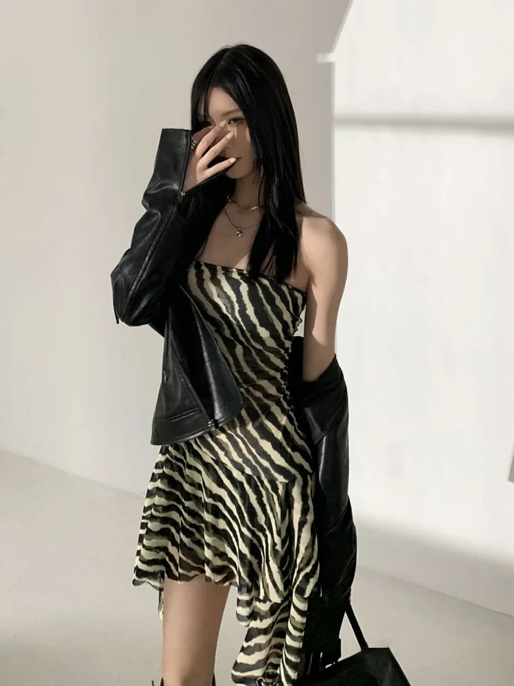 Cathy Dollette Asymmetrical Zebra Stripes Strapless Chest Wrap 2000s Clothes  Slim Sexy Tanks & Camis Corset Gothic Summer TopChic