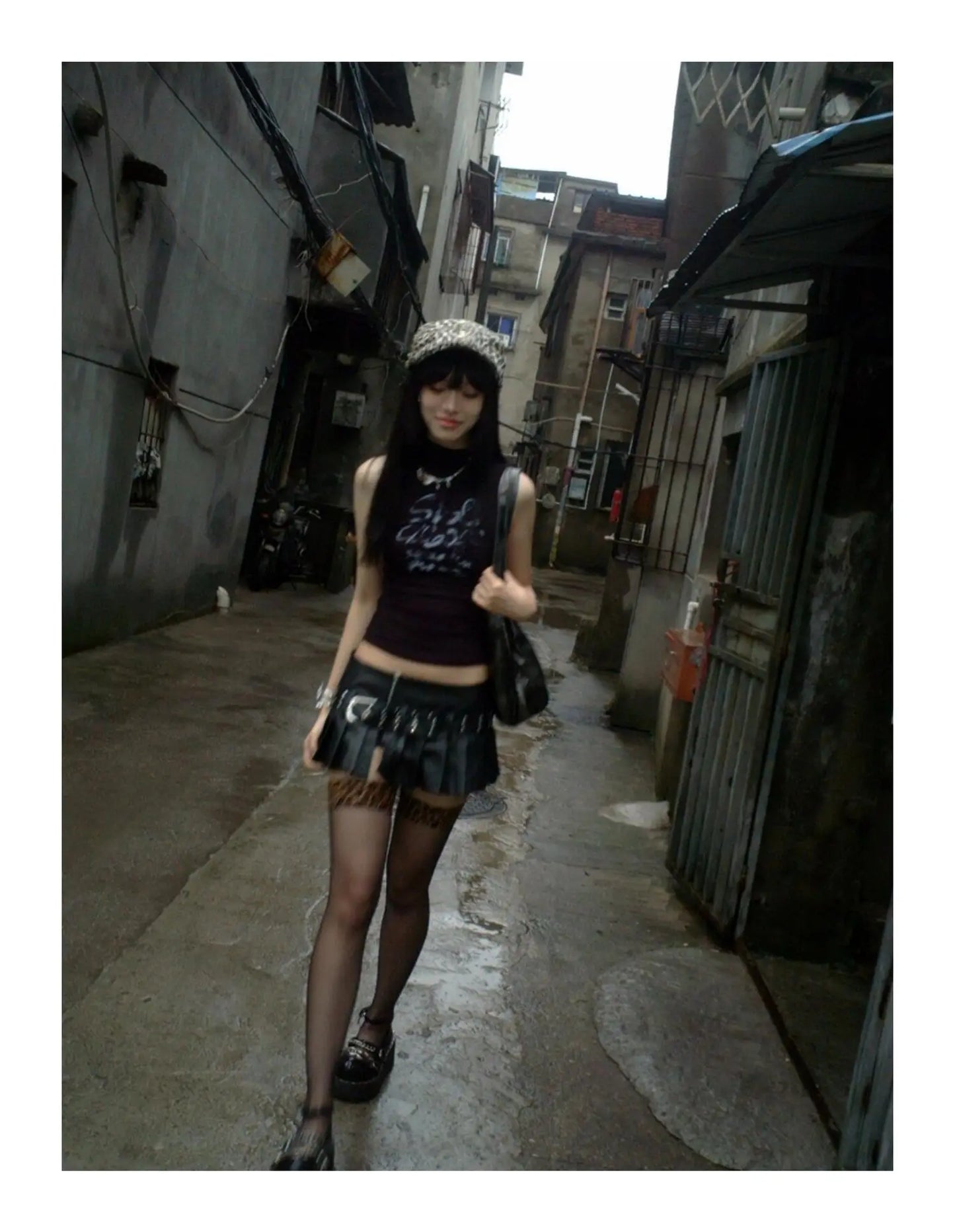 Cathy Dollette  Vintage Tank Top Sleeveless Print Graphic Top 2000s Japanese Black Grunge TopE-girls Summer