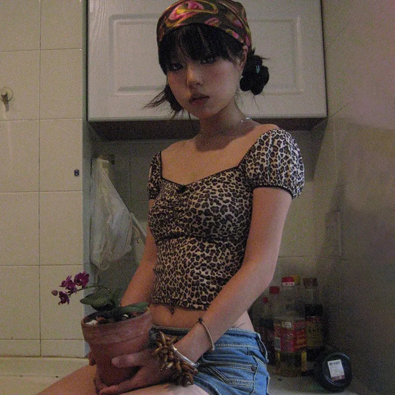 Cathy Dollette Japanese  Leopard Print TopVintage Harajuku Short Sleeve Crop Top Trashy 2000s V-neck Lace  Coquette Korean